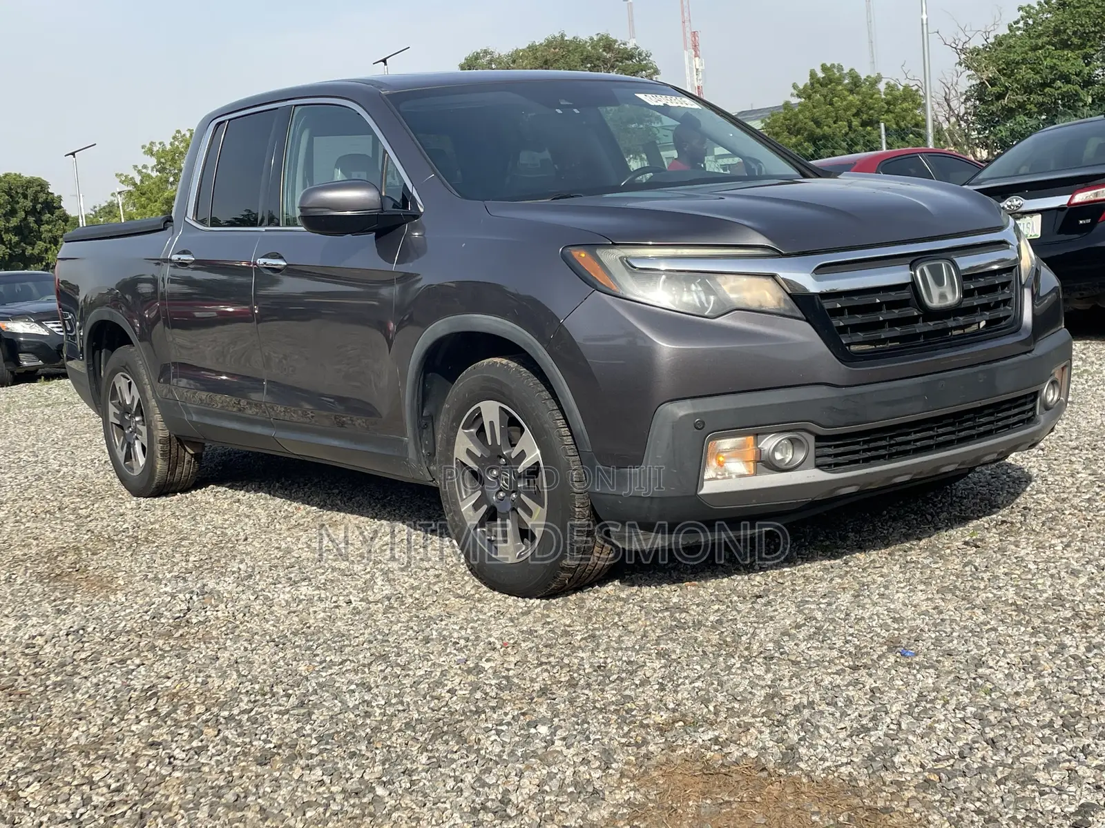 Honda Ridgeline RT FWD Crew Cab 125.2 in. WB 2018 Gray