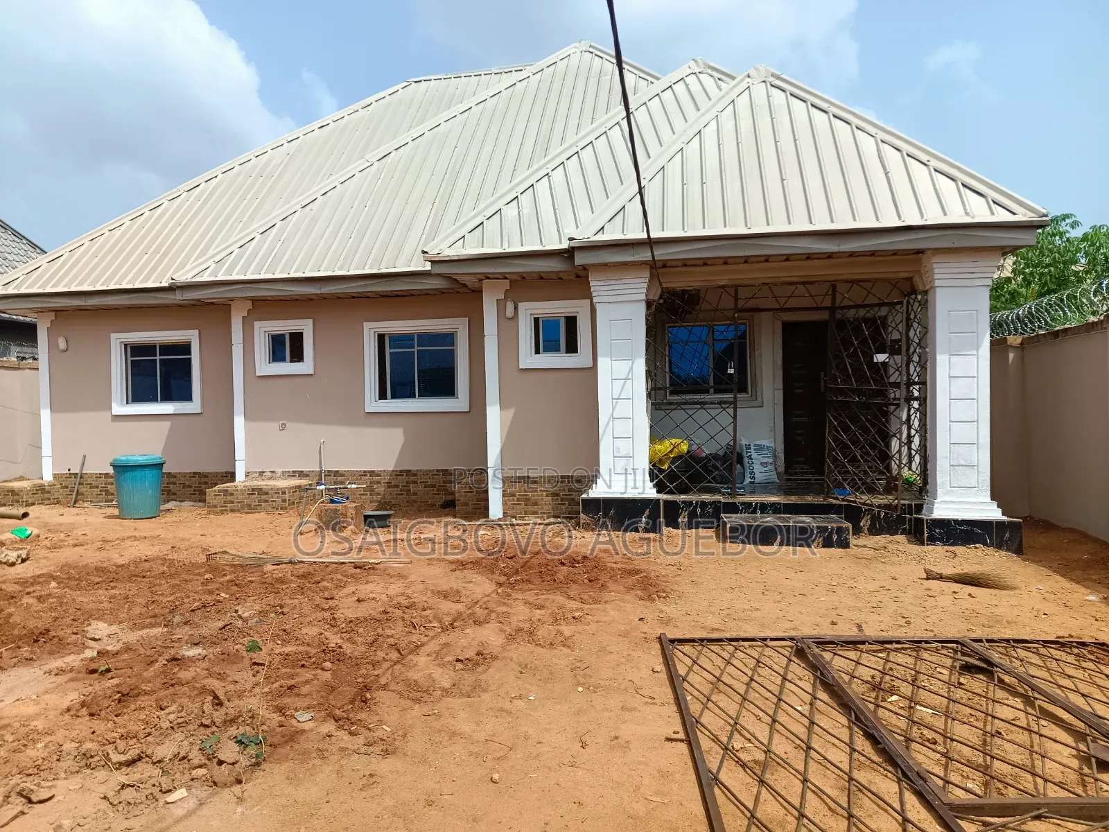 Aqp Paint And Supply