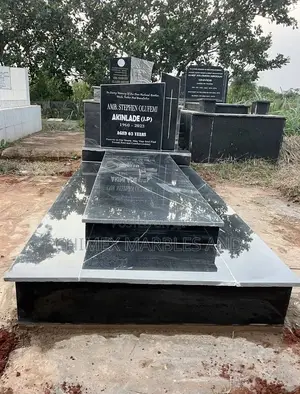 Premium Marble Grave Design Installation | Custom Tombstone