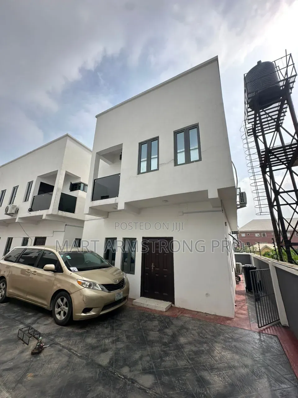 Furnished 4bdrm Duplex in Seaside Estate for sale