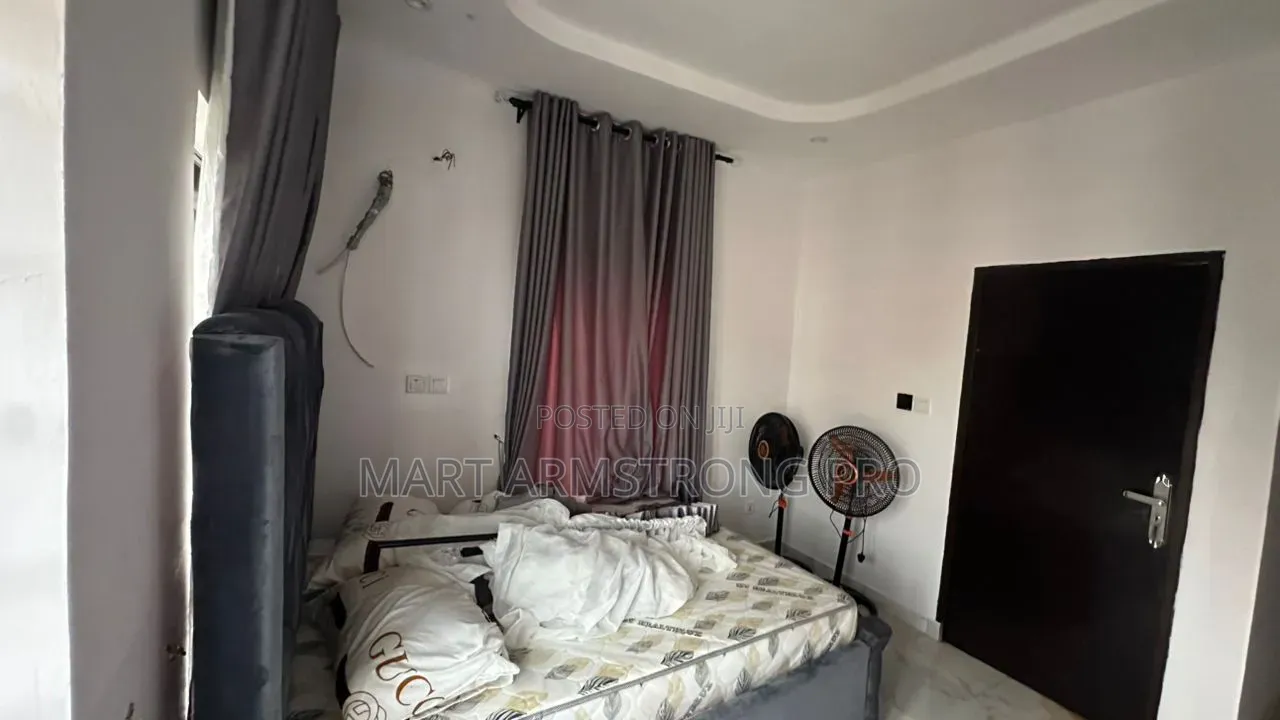 Furnished 4bdrm Duplex in Seaside Estate for sale