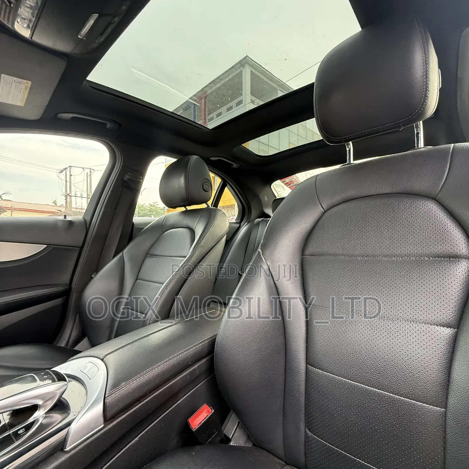 Mercedes-Benz C300 2015 White