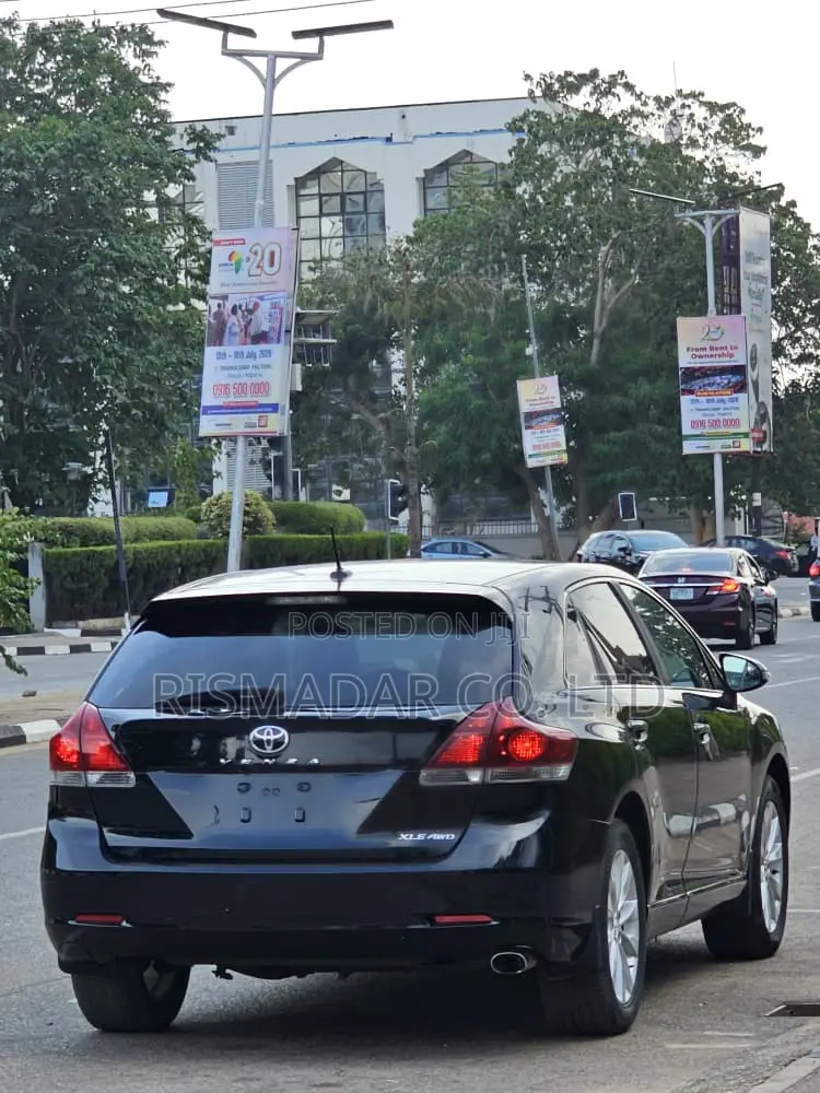 Toyota Venza XLE 2013 Black