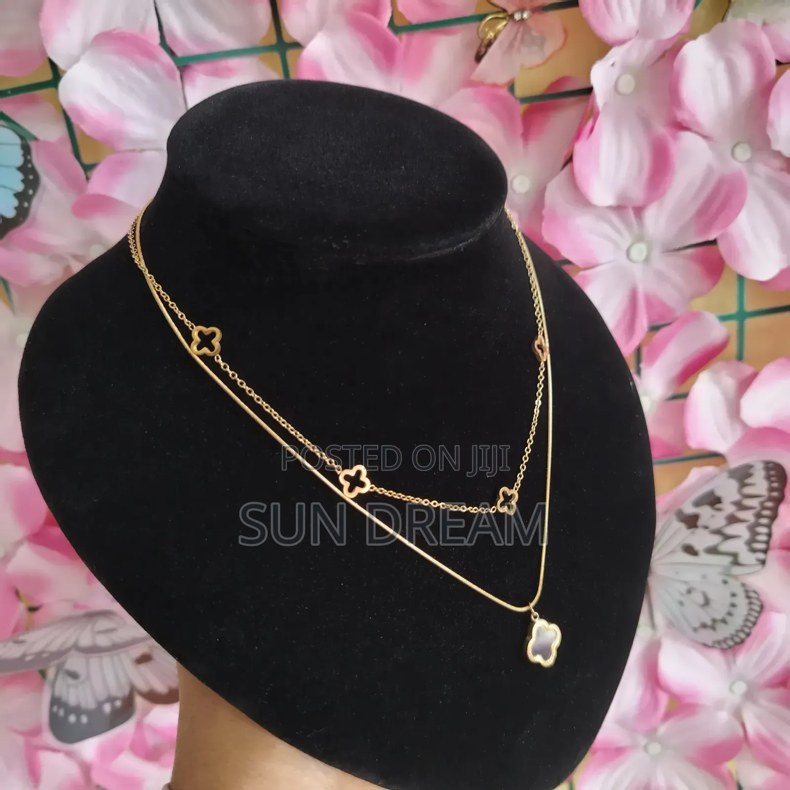 Women Nacklace Gold