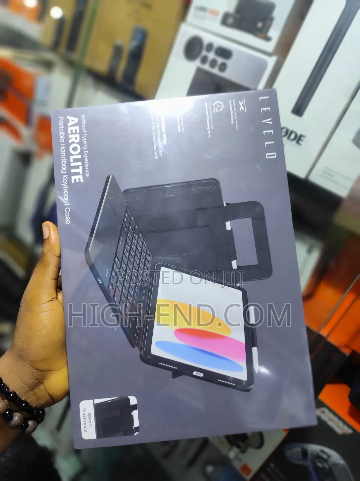 Levelo Earolite Handbag Keyboard Case for iPad 10th and 11th Gen