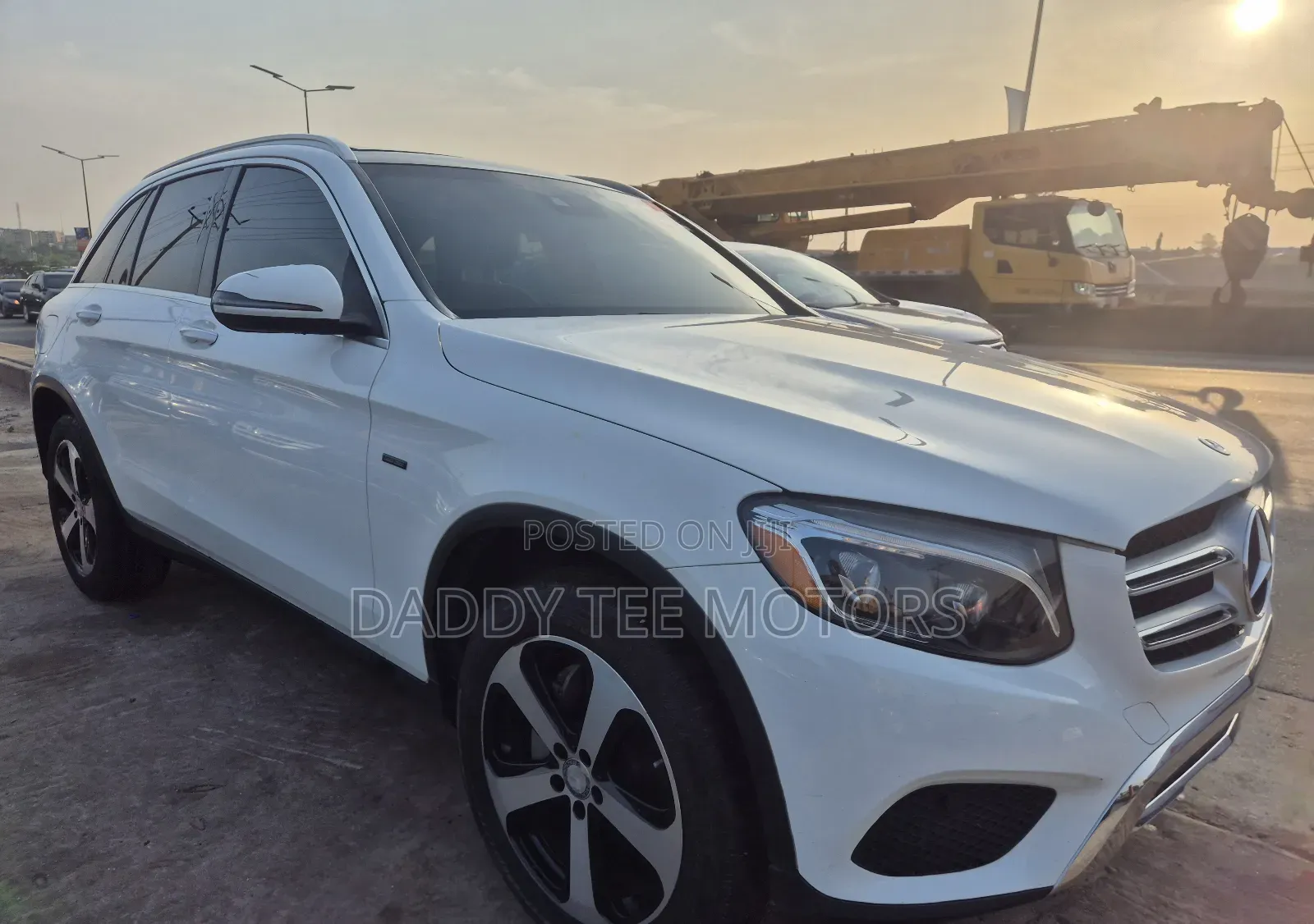 Mercedes-Benz GLC-Class 2016 Off white