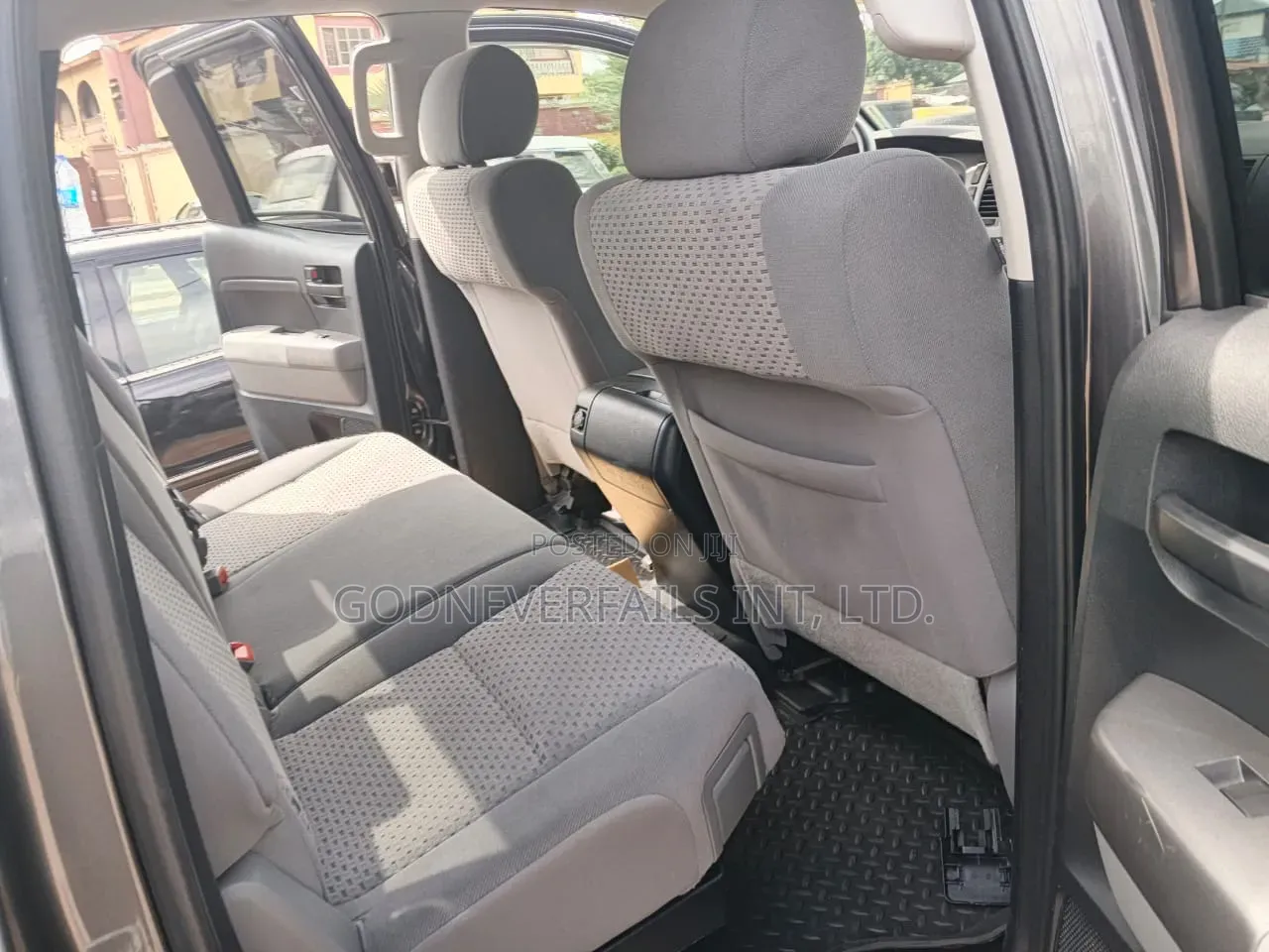 Toyota Tundra 2012 Gray