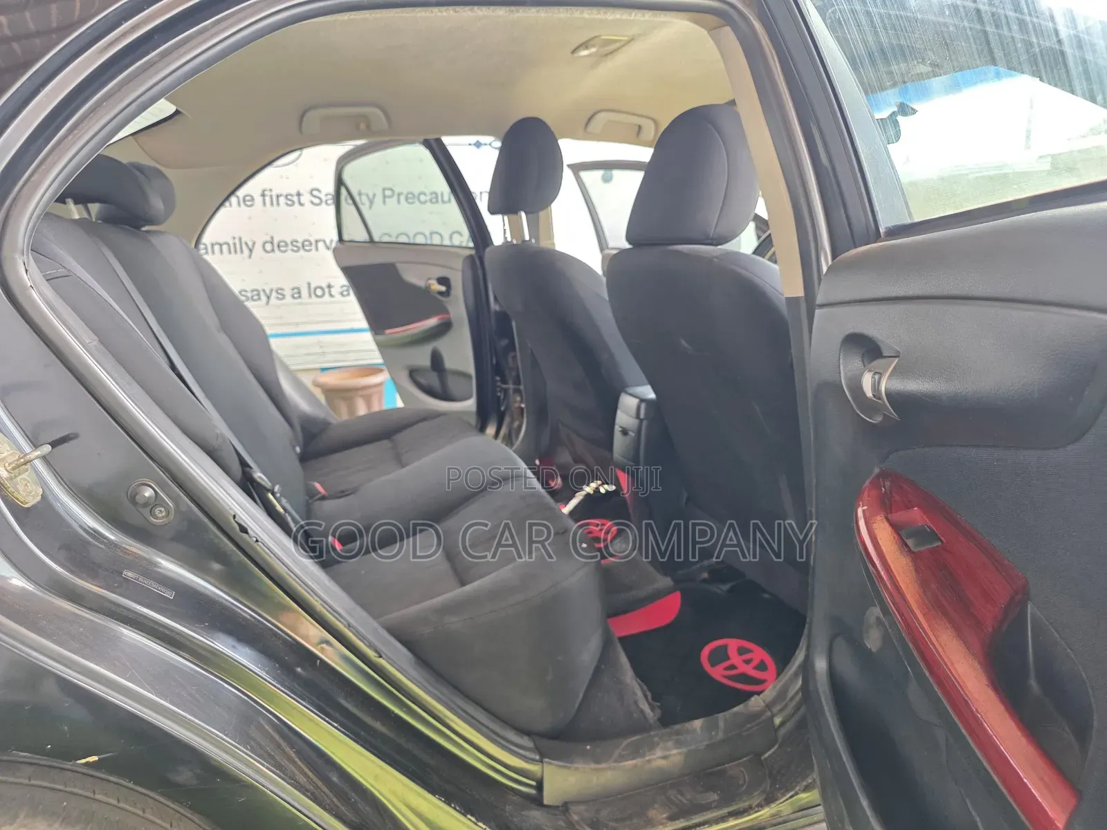Toyota Corolla 2011 Black