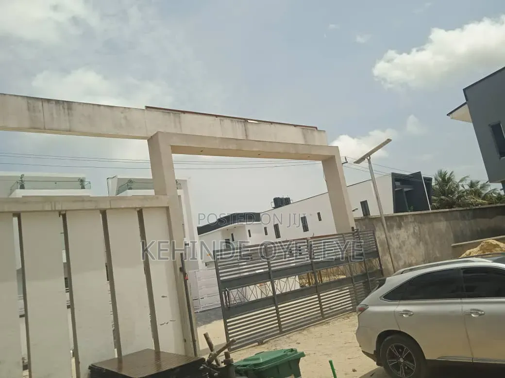 Furnished 3bdrm House in Sangotedo Estate, Off Lekki-Epe Expressway
