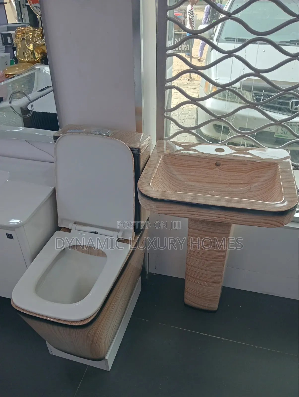 England Marble Design Wc