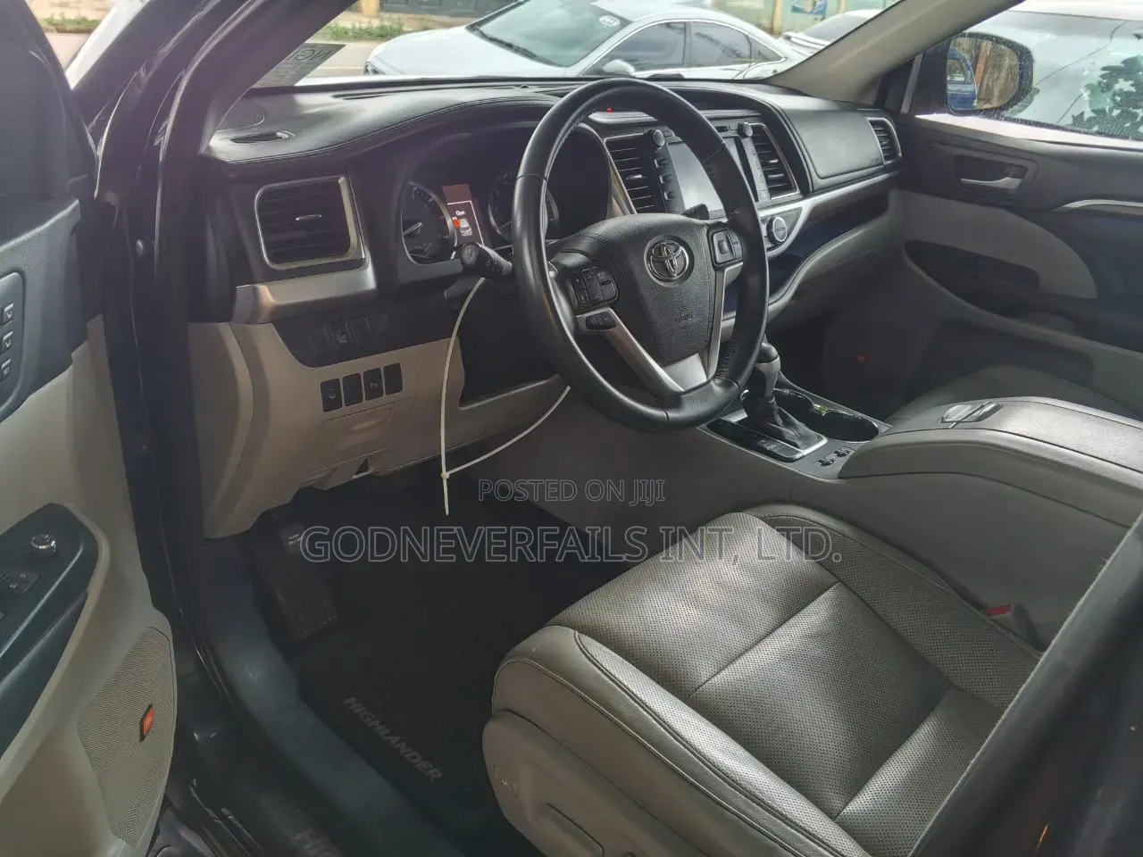 Toyota Highlander 2016 Black