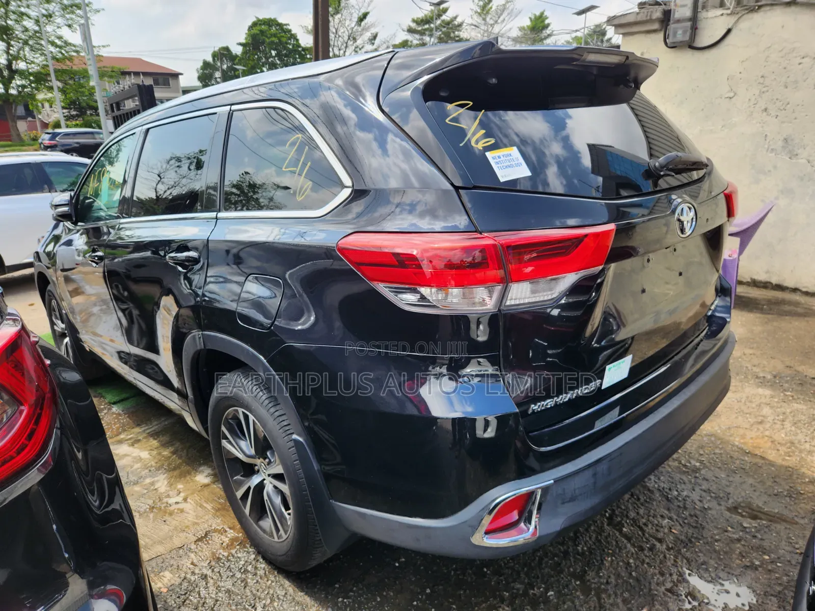 Toyota Highlander XLE V6 4x4 (3.5L 6cyl 6A) 2016 Black