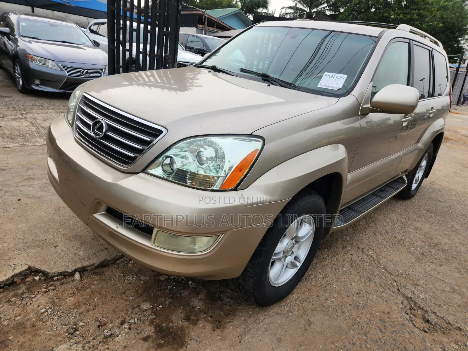 Lexus GX 470 Sport Utility 2005 Gold