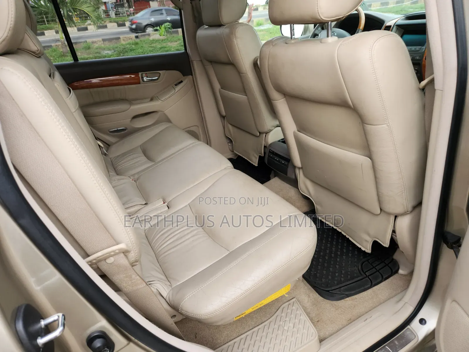 Lexus GX 470 Sport Utility 2005 Gold