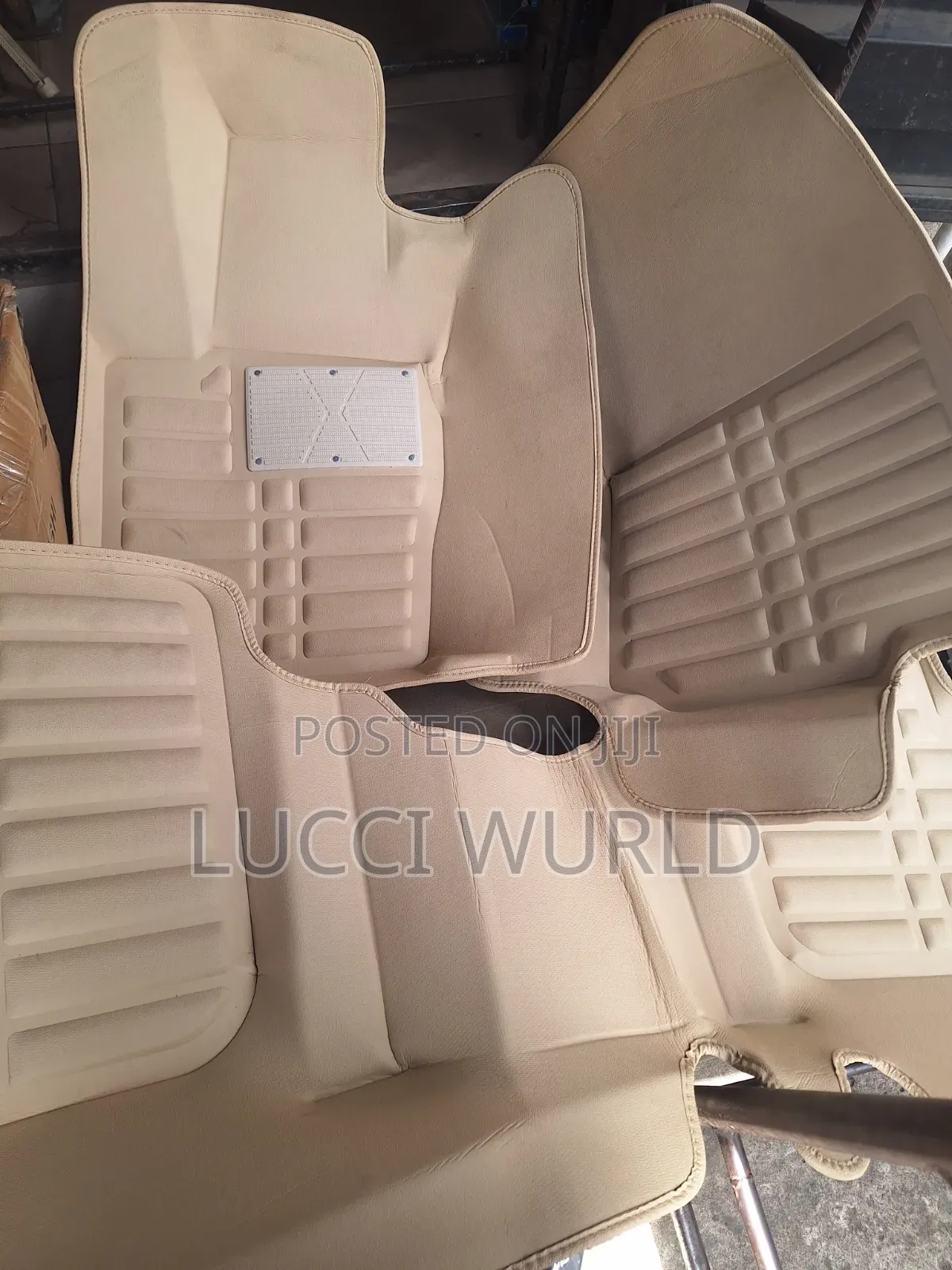 Gle\Ml350 Leather Mat