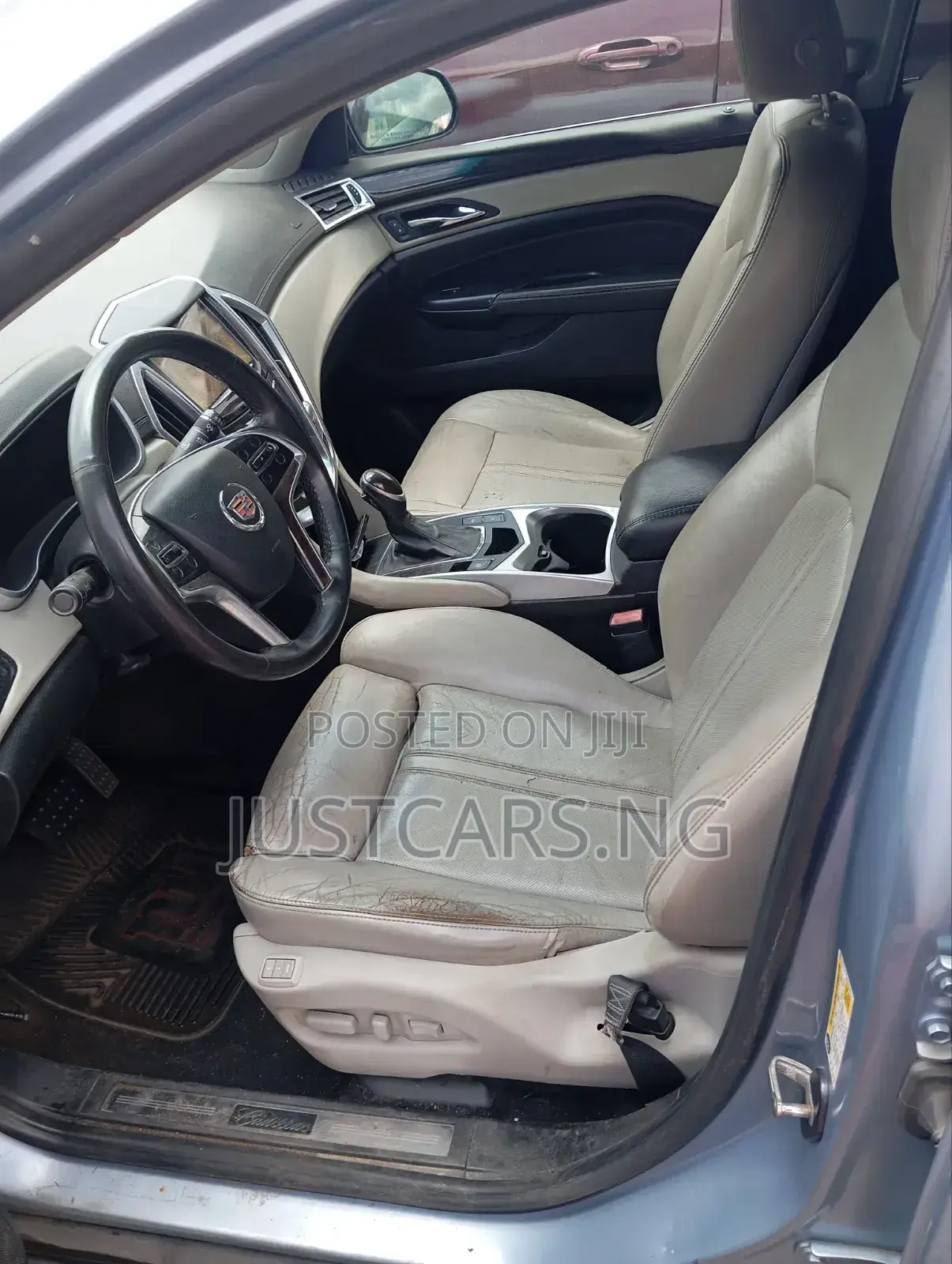 Cadillac SRX 2013 Blue