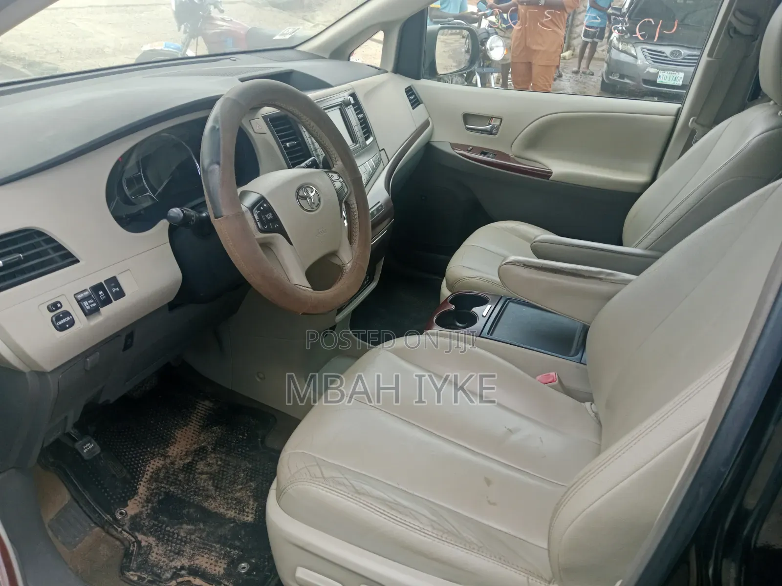 Toyota Sienna XLE 7 Passenger 2012 Black