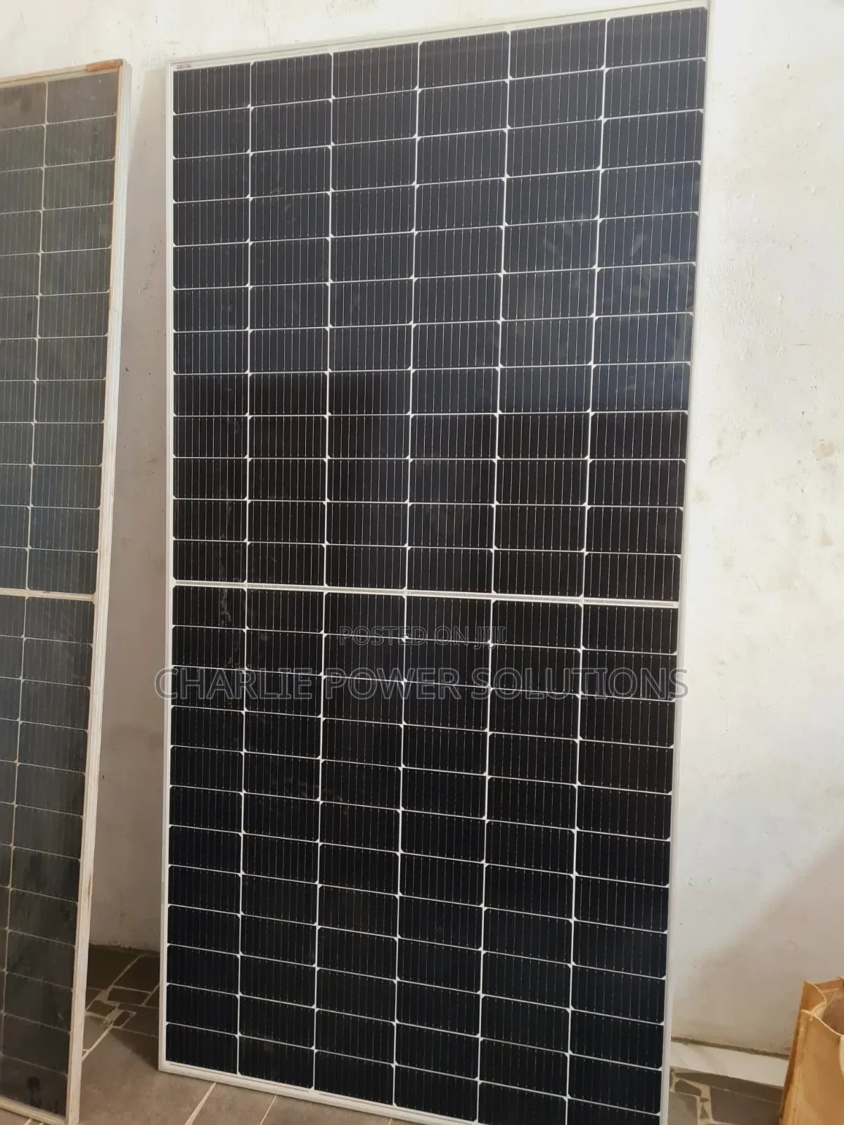 620watts Non-Bifacials Half-Cut Solar Panel
