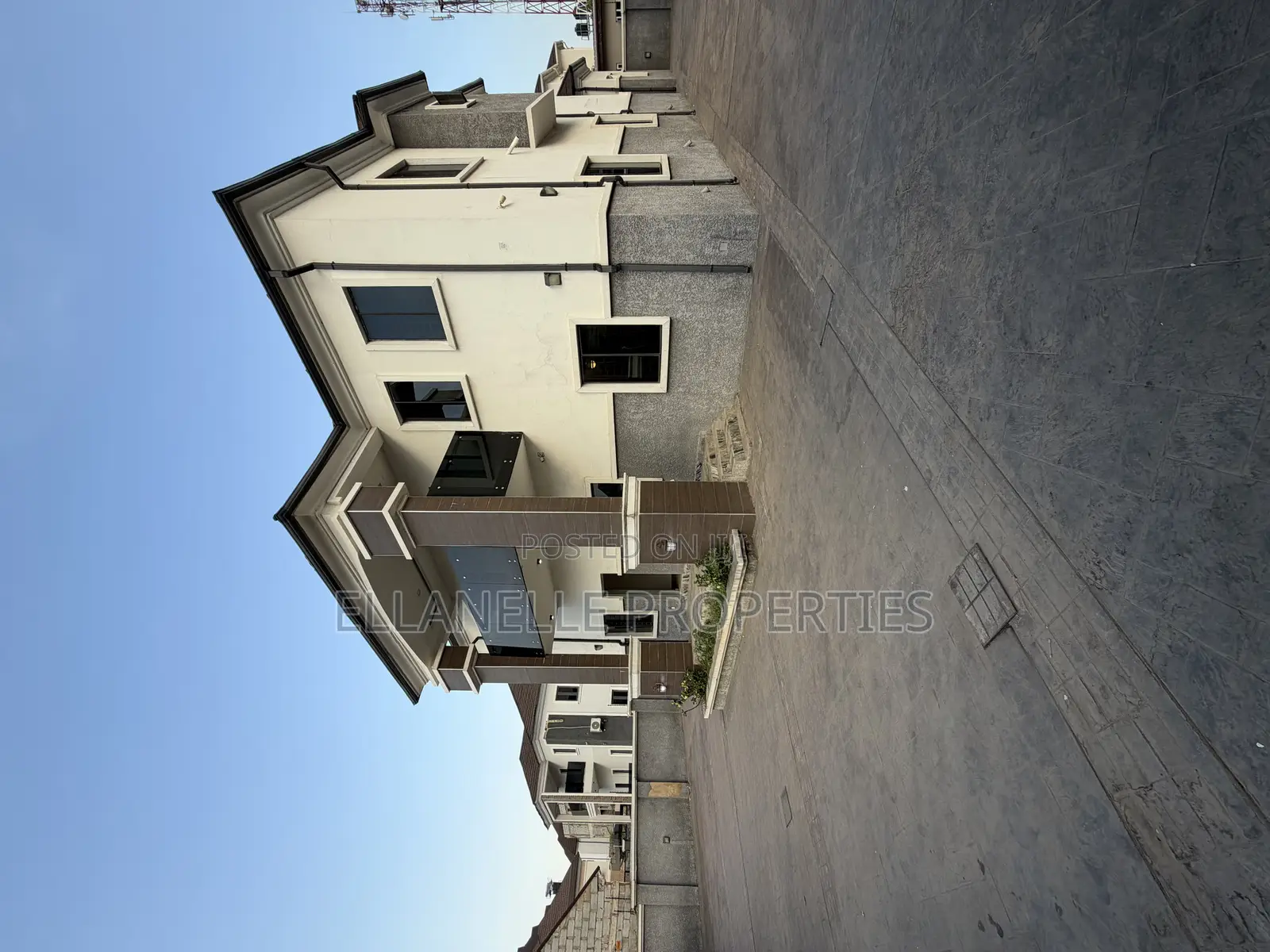 4bdrm Duplex in Asokoro for rent