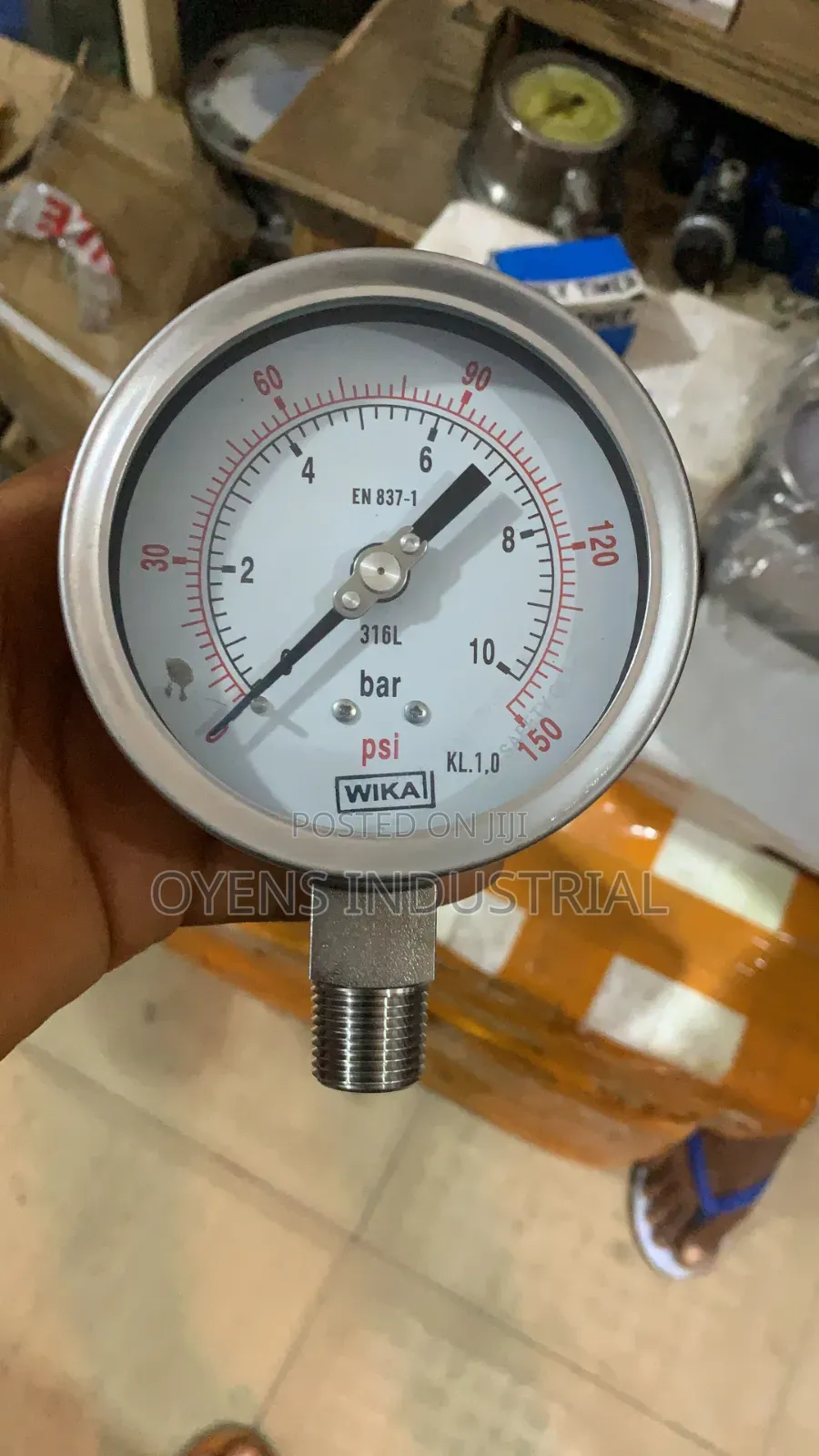 Pressure Gauge