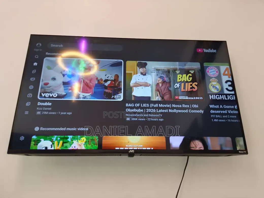 JVC Roku Frameless Smart Tv 32 Inches Available