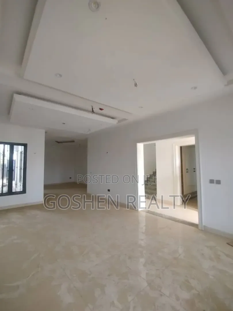 4bdrm Duplex in Mabushi for rent