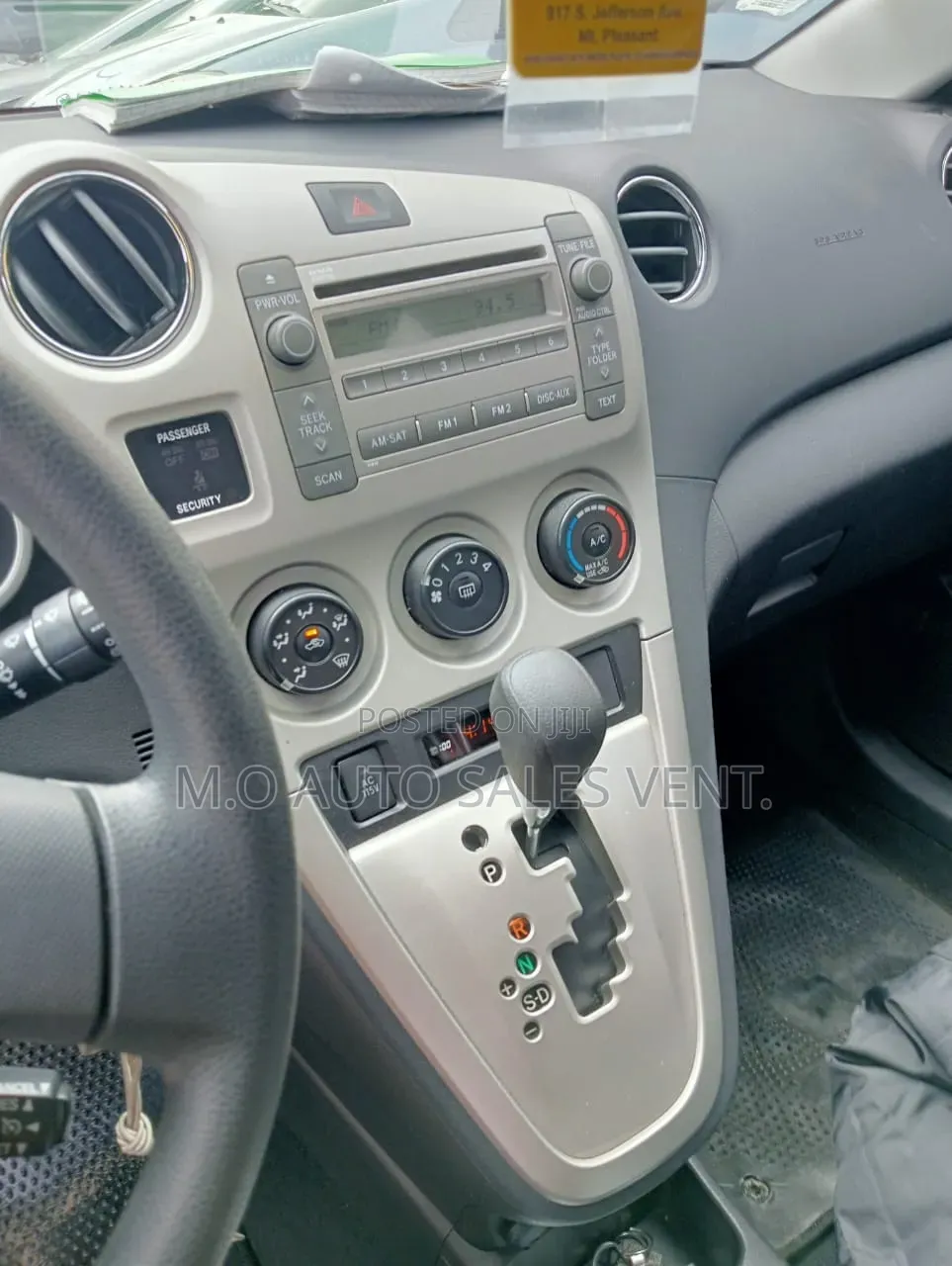Toyota Matrix Hatchback FWD (1.8L 4cyl 5M) 2008 Red
