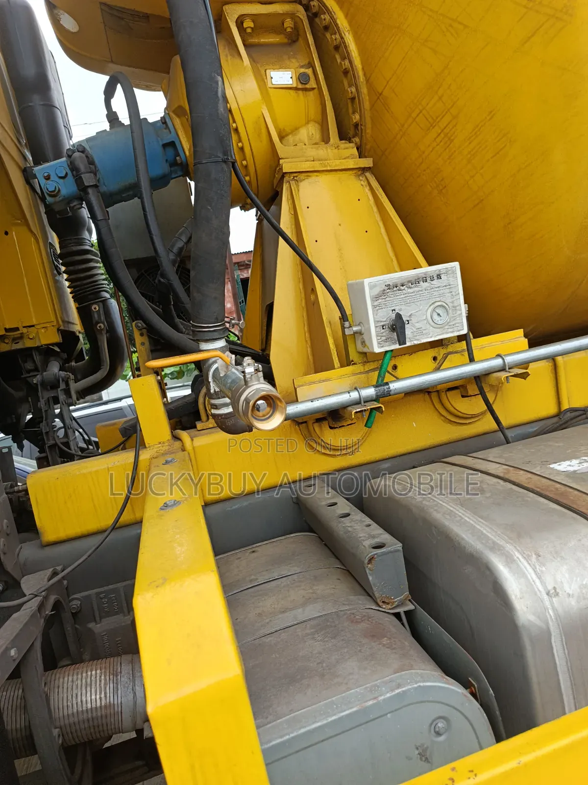 Concrete Mixer 10 Cubic