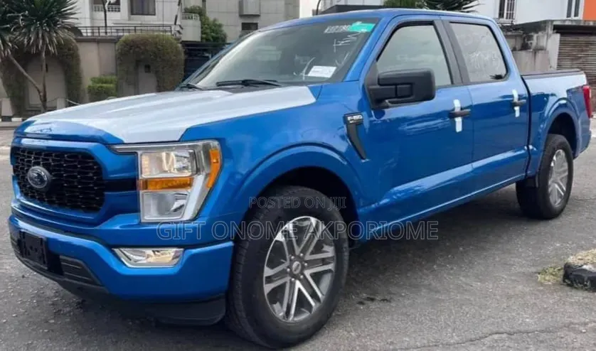 Ford F-150 2021 Blue