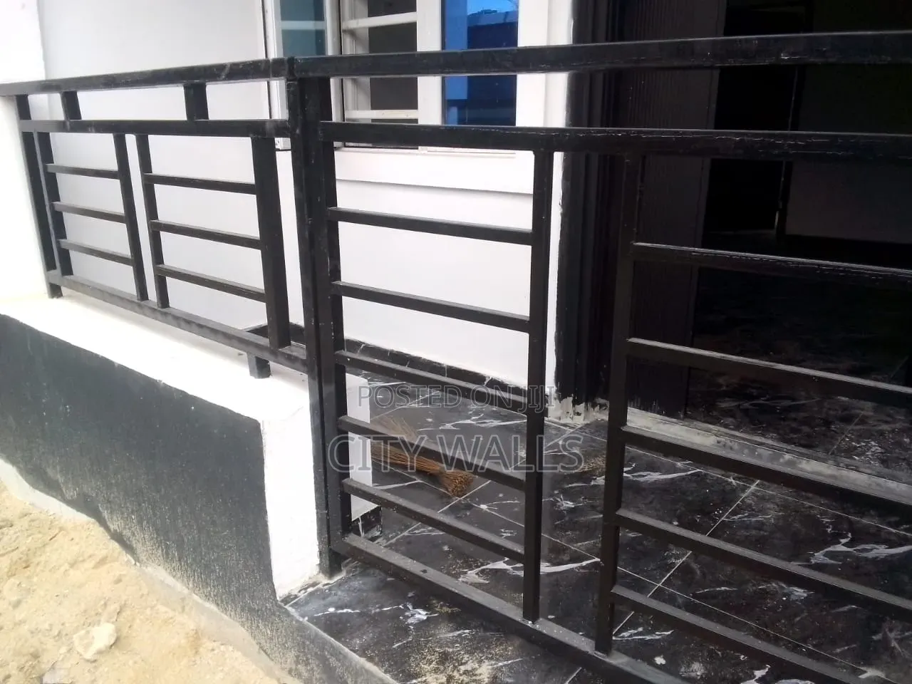 2bdrm Block of Flats in Ogombo for rent