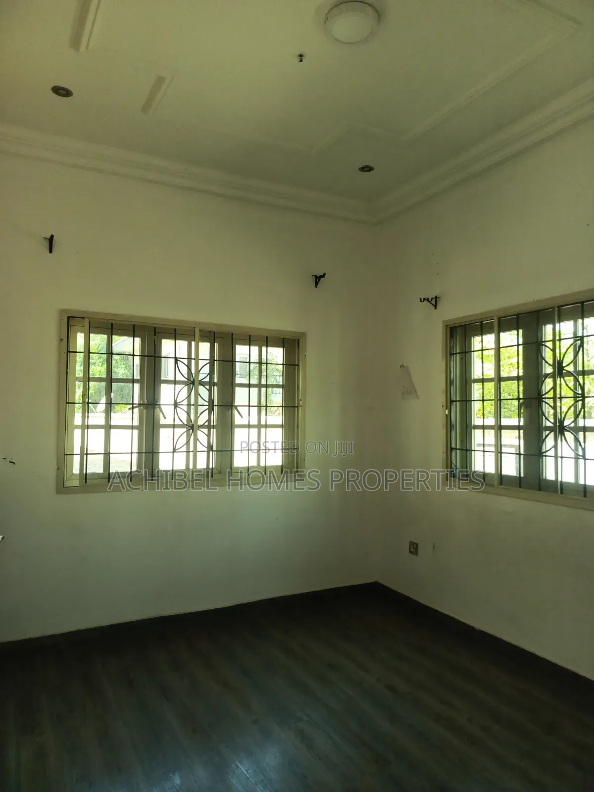 3bdrm Bungalow in Off Hakeem Dickson, Lekki Phase 1 for rent