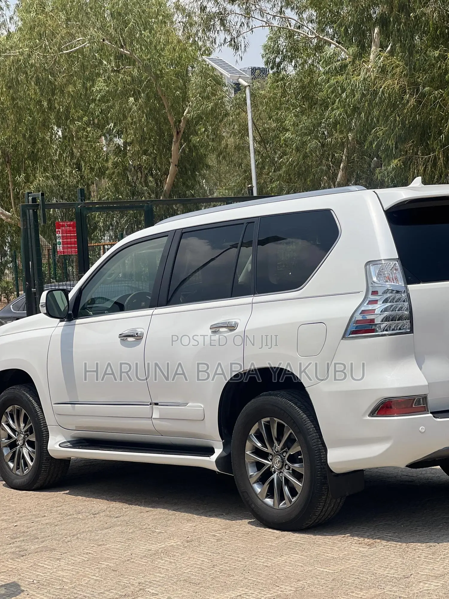 Lexus GX 460 Base 2016 White
