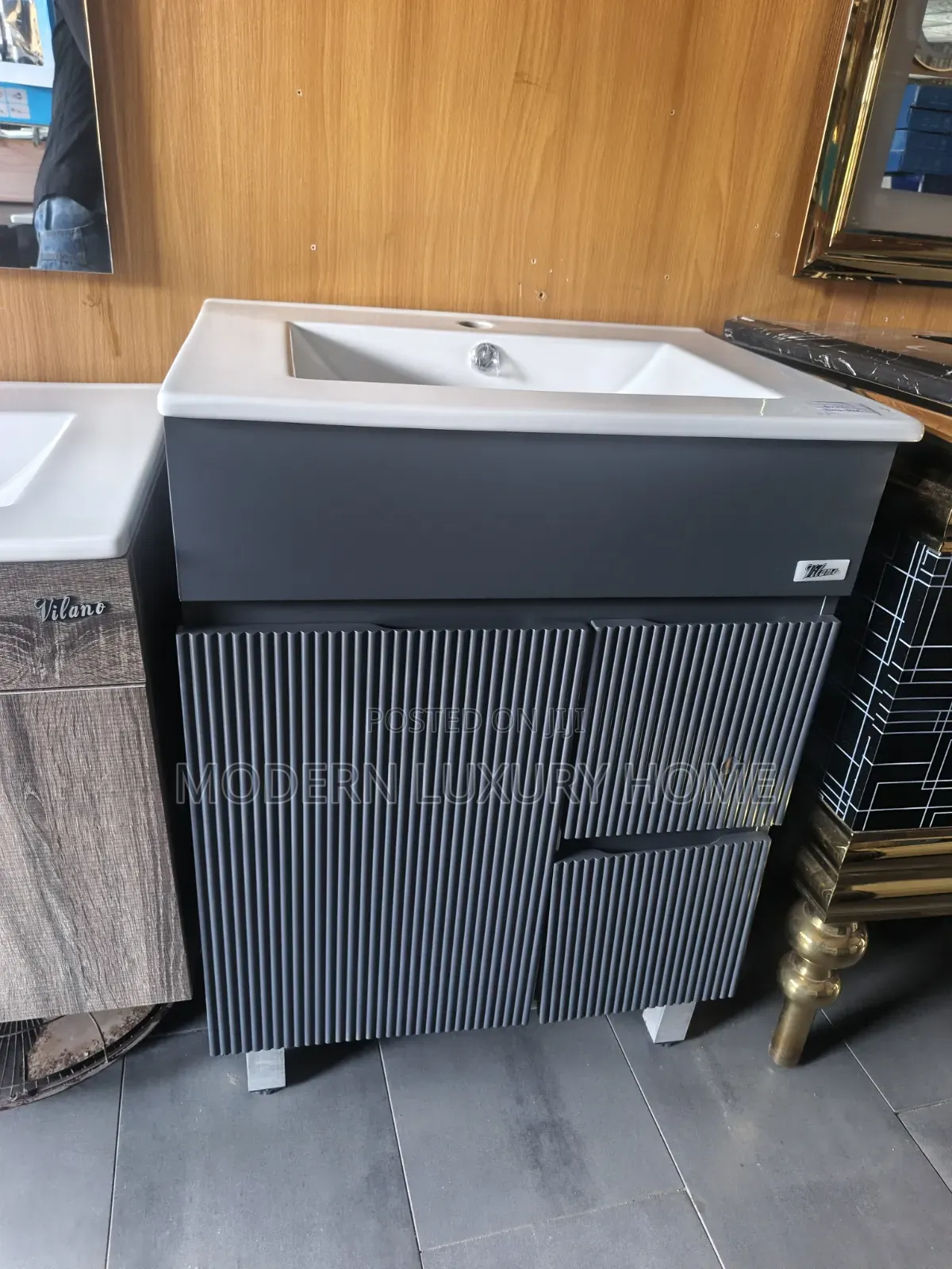 Luxury Gray Cabinet With 60 By 60 Washing Hand Basin