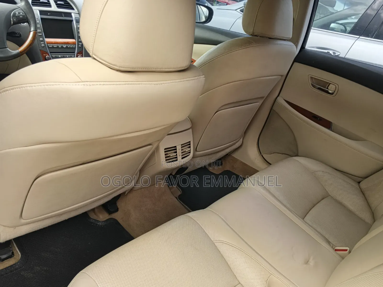 Lexus ES 350 2011