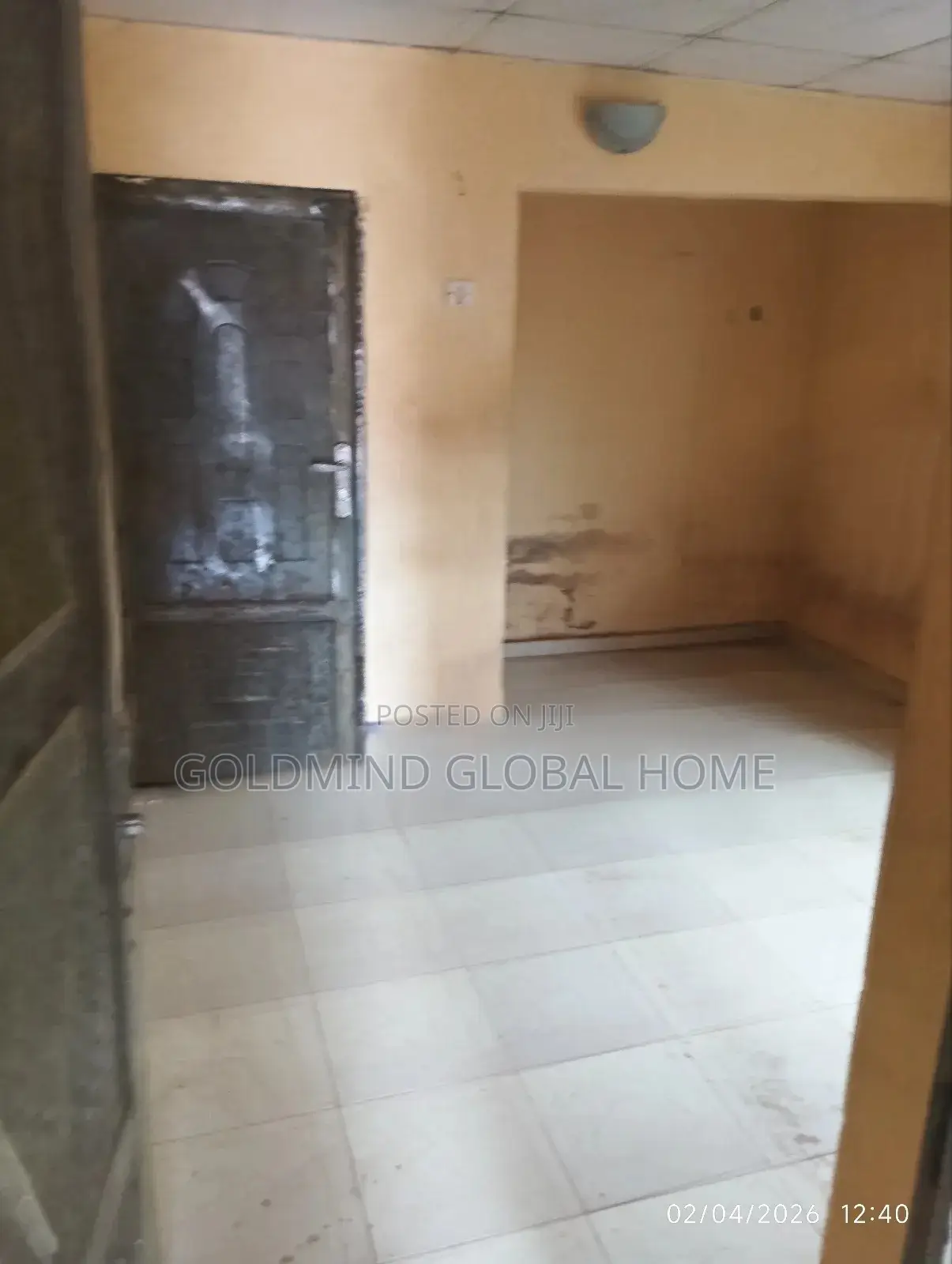 4bdrm Bungalow in Lugbe - Abuja for sale