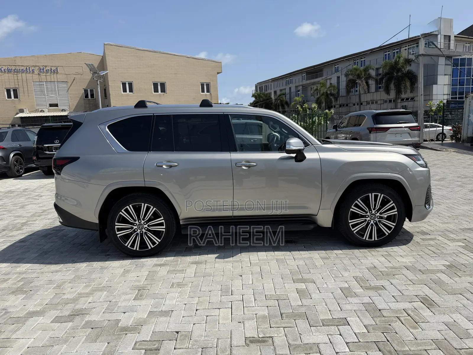 Lexus LX 600 2023