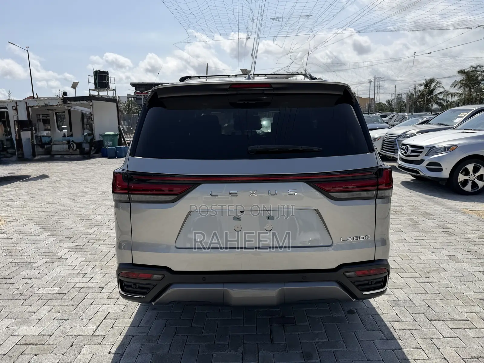 Lexus LX 600 2023