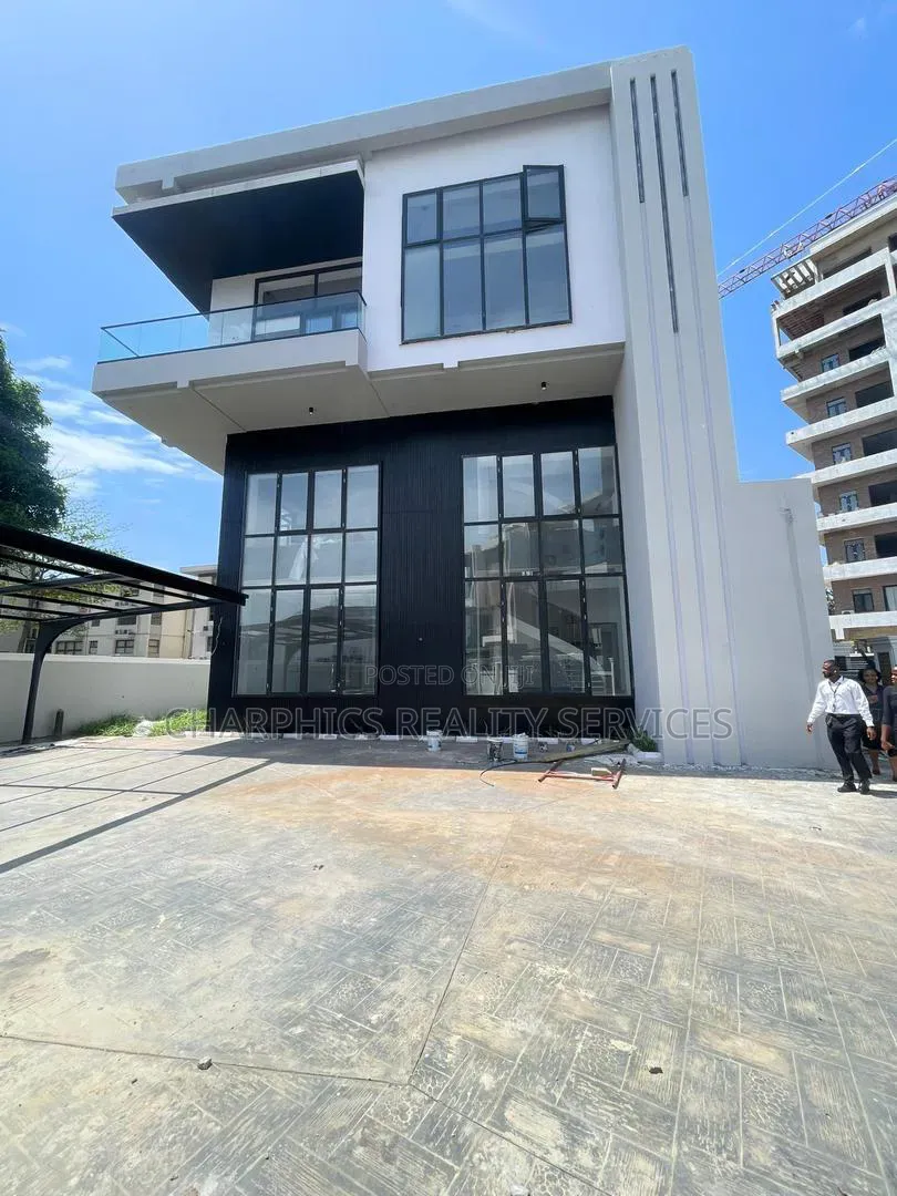 5bdrm Duplex in ($5,000,000), Ikoyi S.W for sale