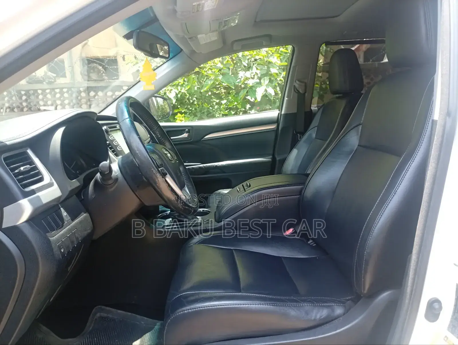 Toyota Highlander XLE 4x2 V6 (3.5L 6cyl 8A) 2018 White
