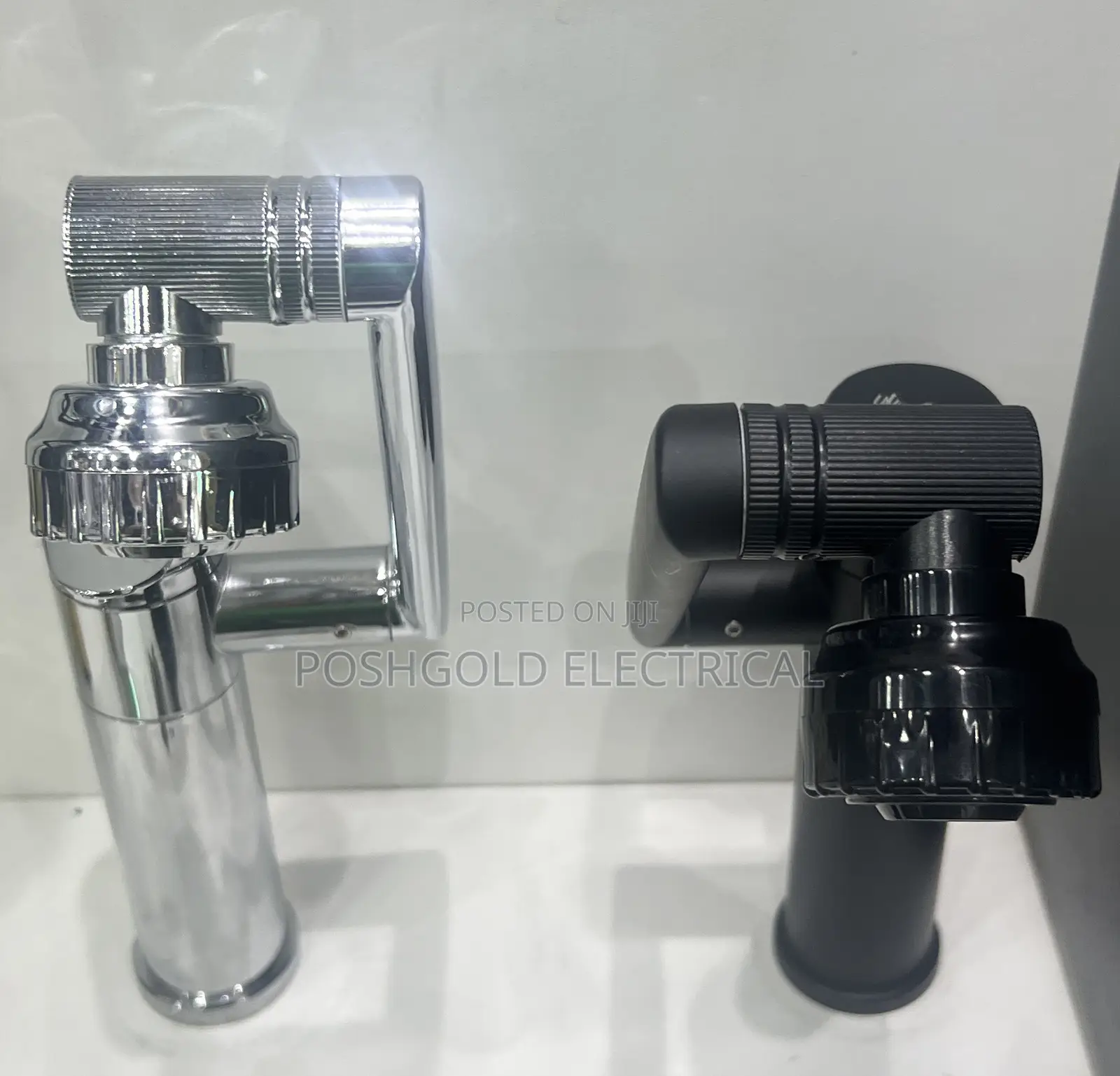 Rotary Swing Arm Basin Faucet