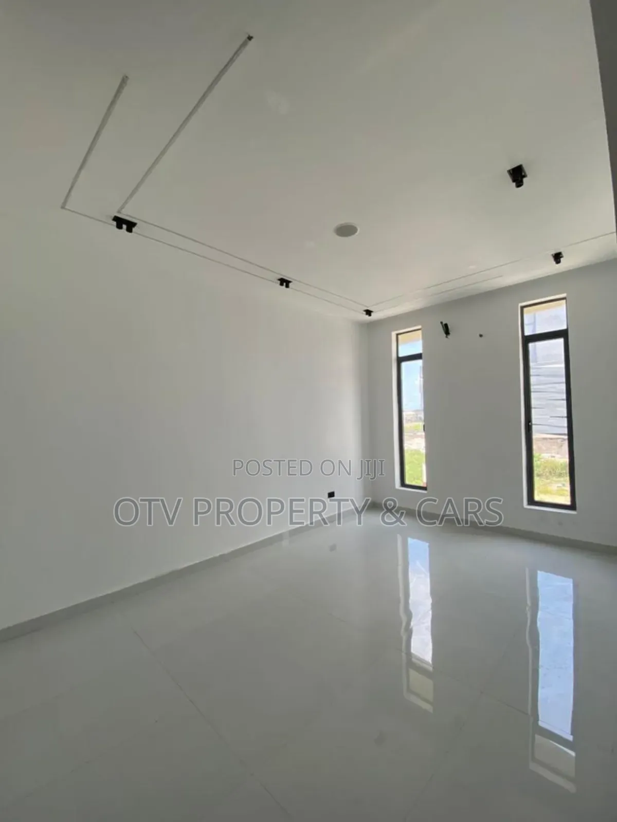 Furnished 5bdrm Townhouse/Terrace in Lekki Phase 1 for sale