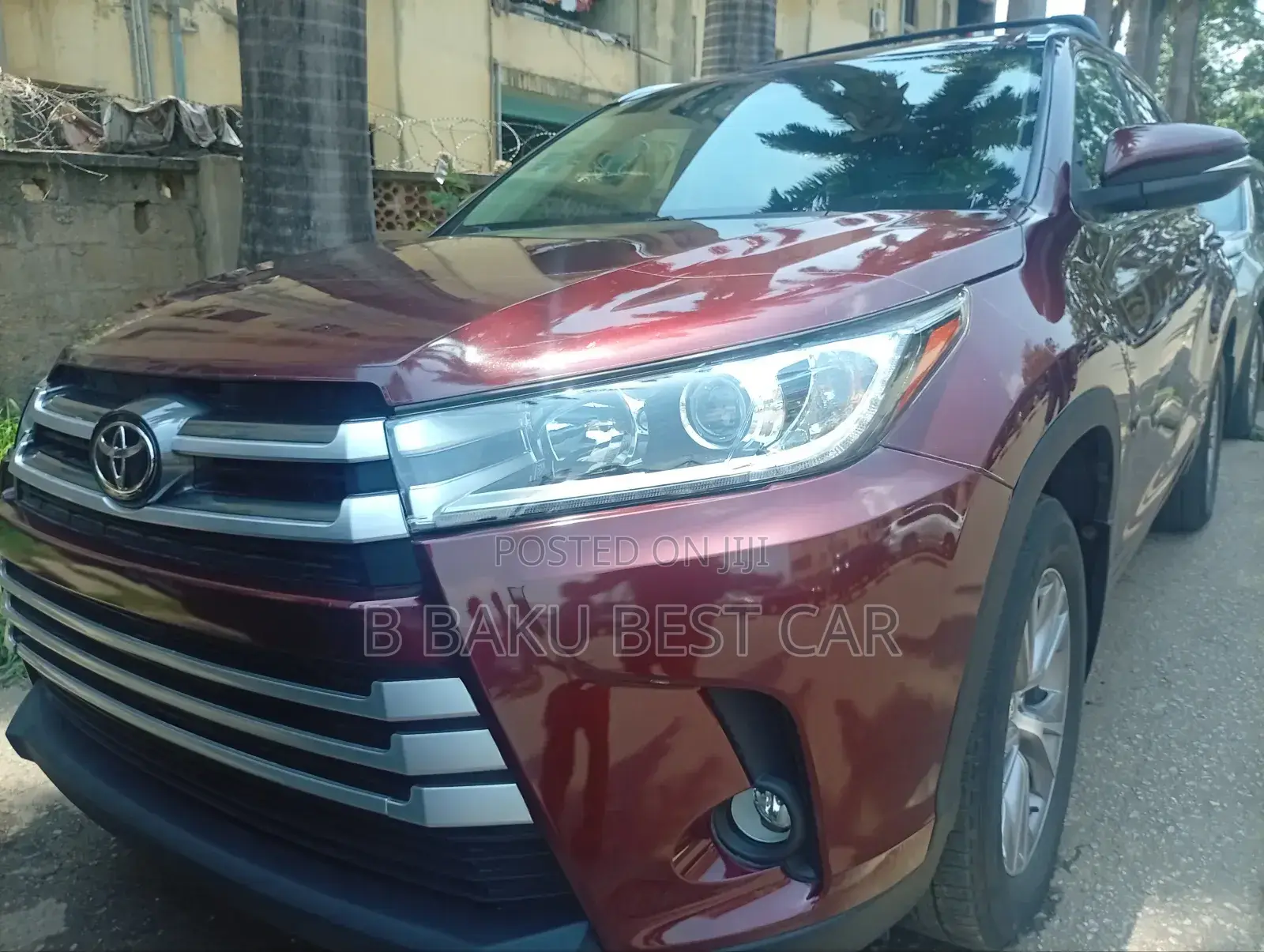 Toyota Highlander XLE 4x2 V6 (3.5L 6cyl 8A) 2018 Maroon