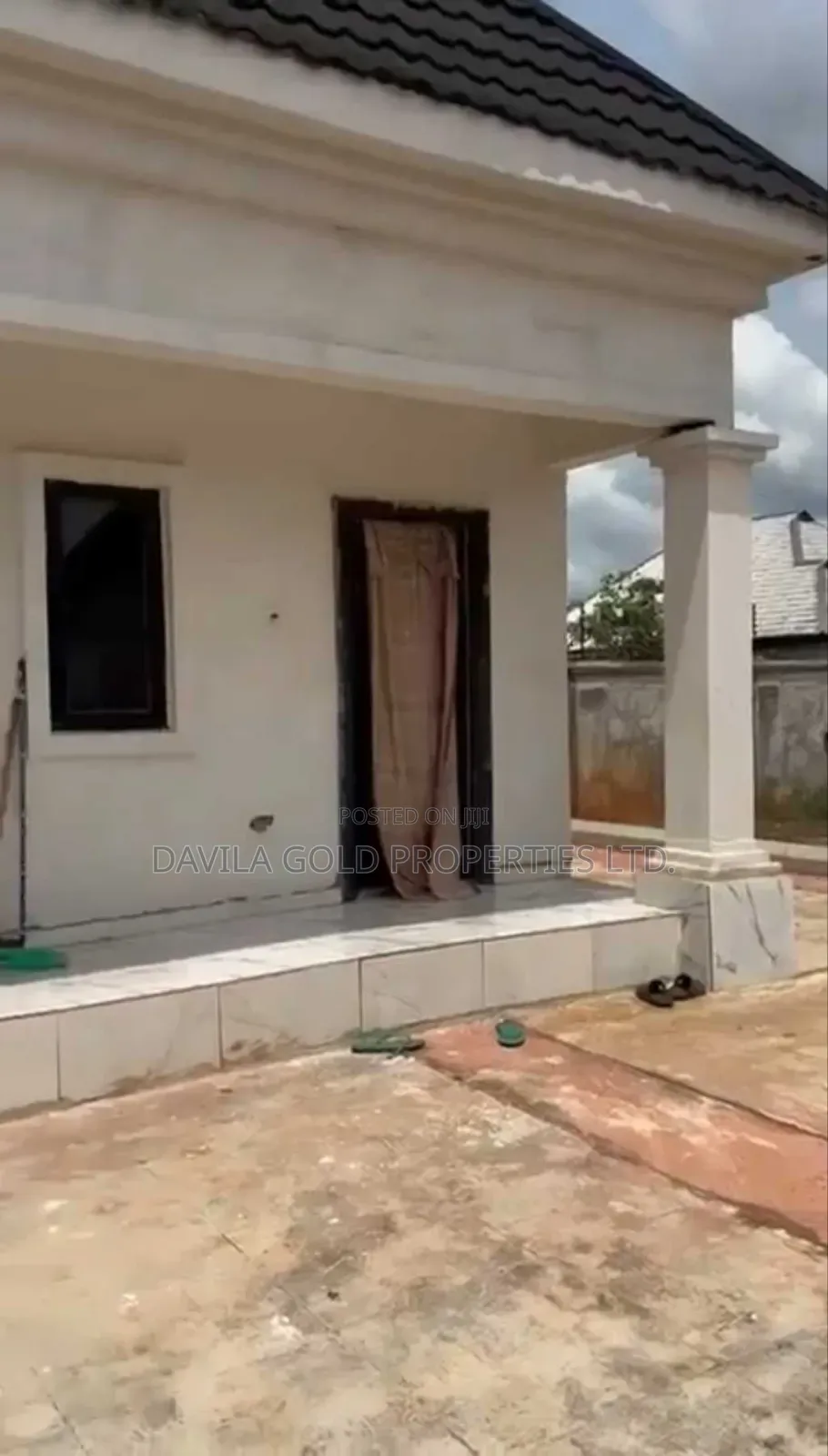 4bdrm Bungalow in Benin City for sale
