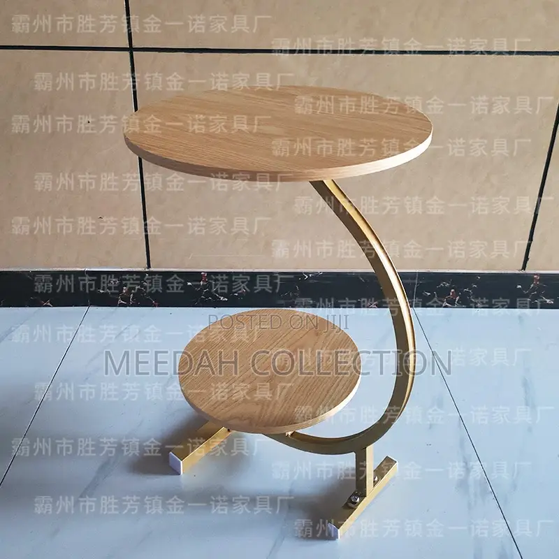 Simple Double-Layer Coffee Table