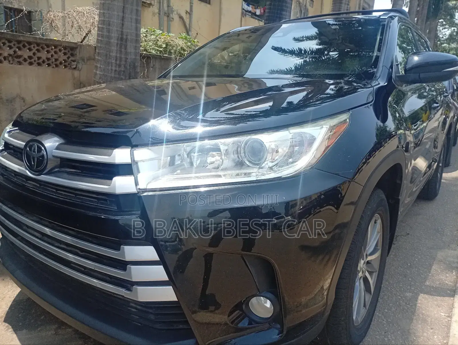 Toyota Highlander XLE 4x4 V6 (3.5L 6cyl 8A) 2018 Black