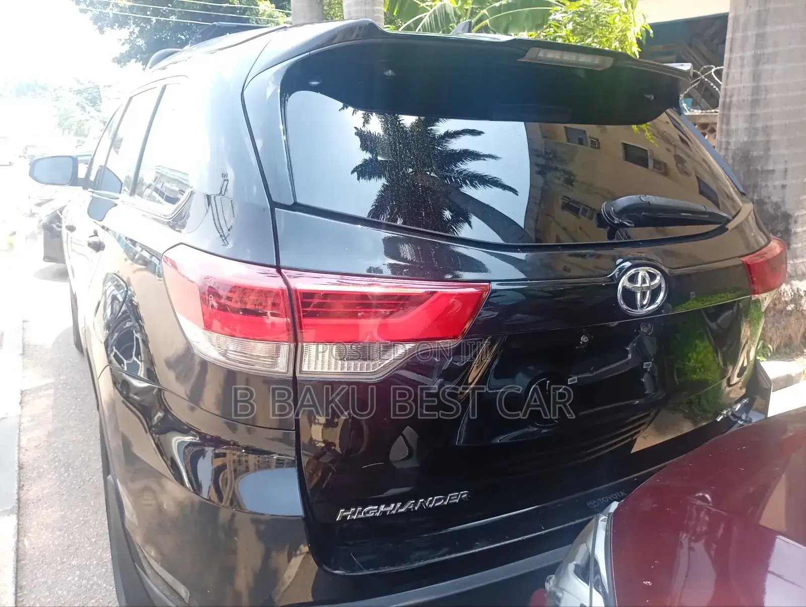 Toyota Highlander XLE 4x4 V6 (3.5L 6cyl 8A) 2018 Black