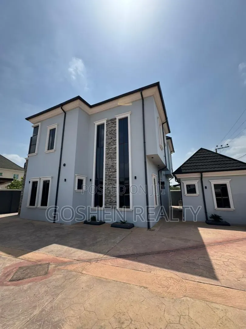 4bdrm Duplex in Kubwa F01 for sale