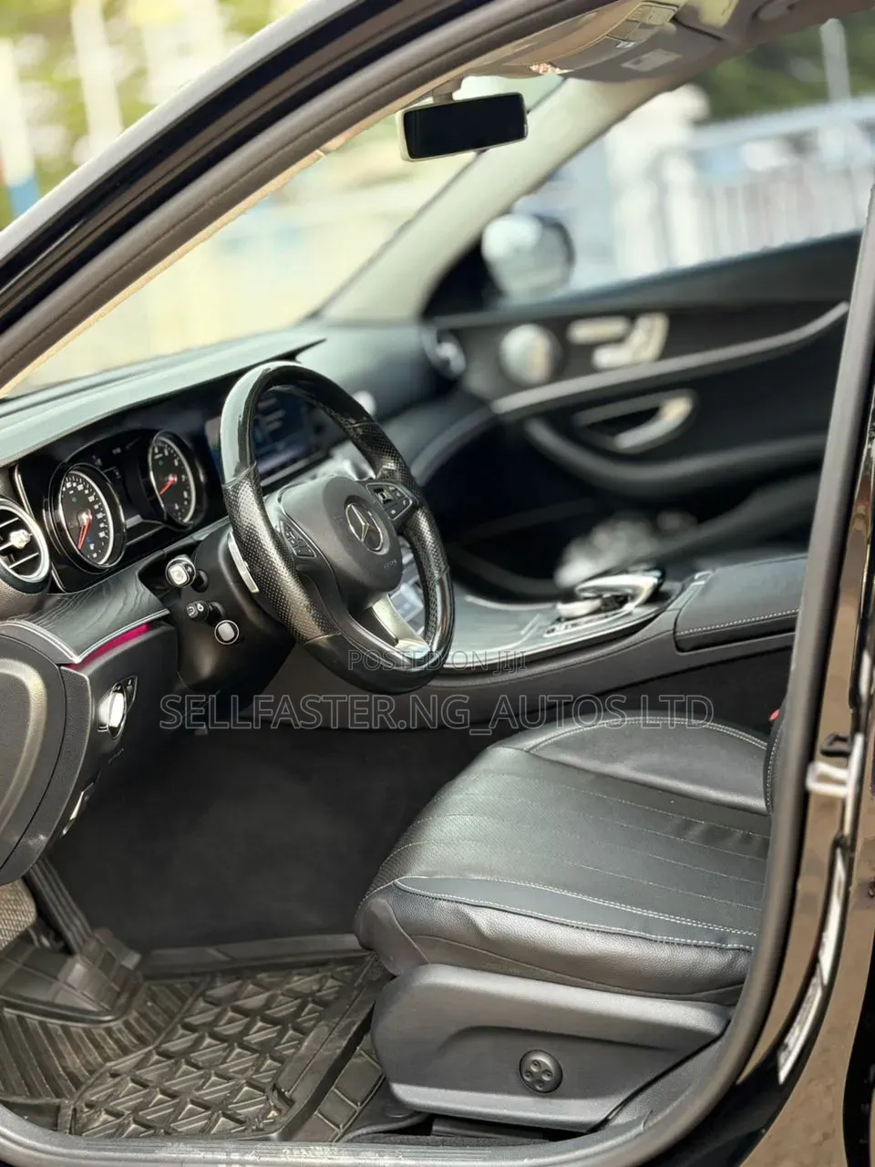 Mercedes-Benz E300 2017 Black