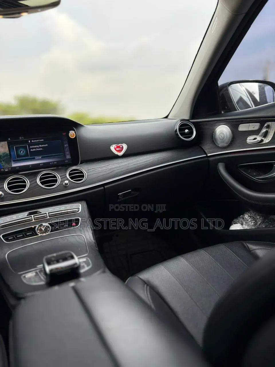 Mercedes-Benz E300 2017 Black