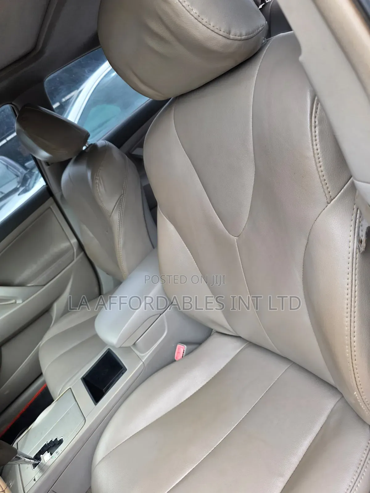 Toyota Camry 2011 Silver